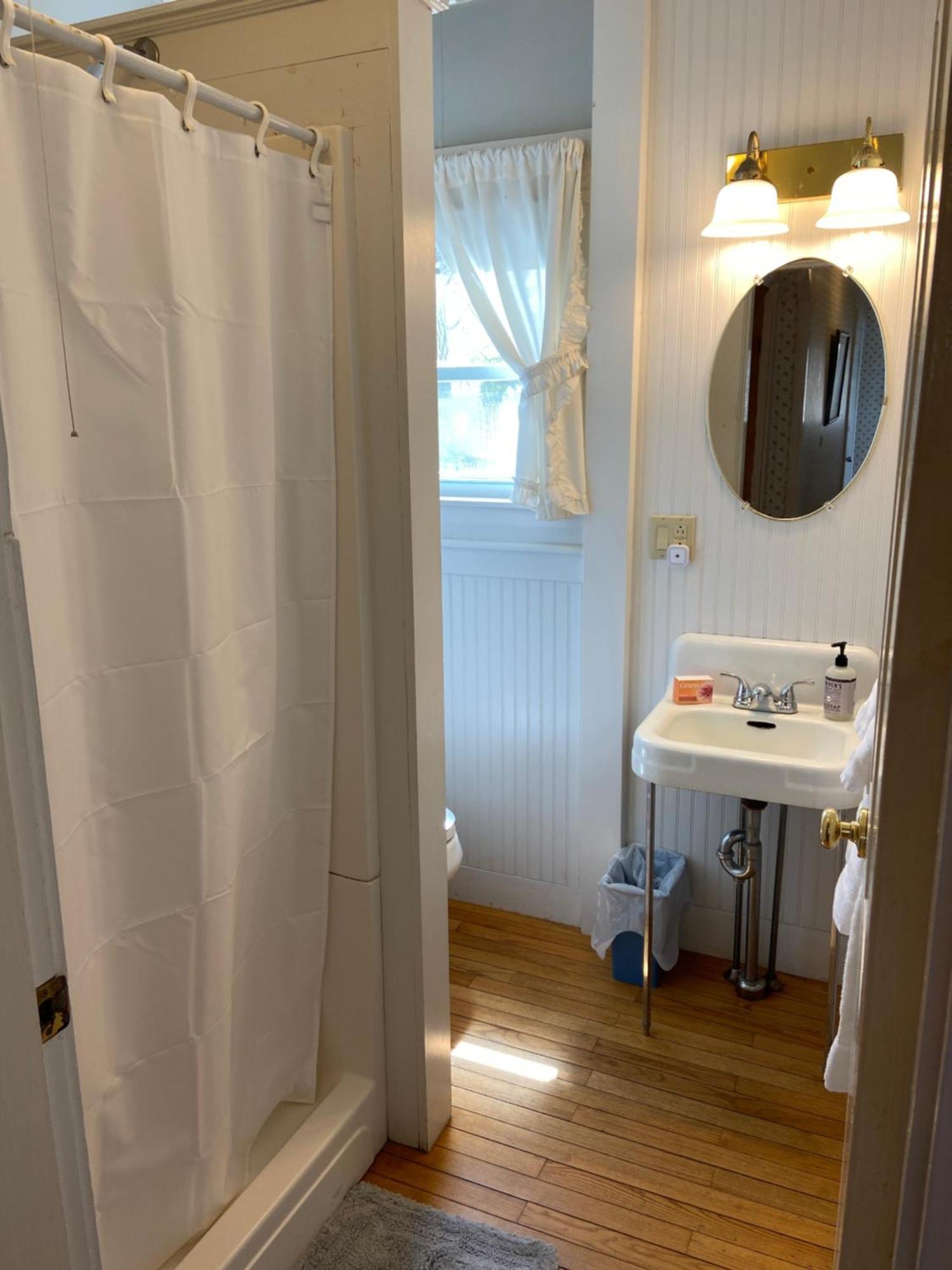 Spinneys Guesthouse & Beach Cottages Phippsburg 外观 照片