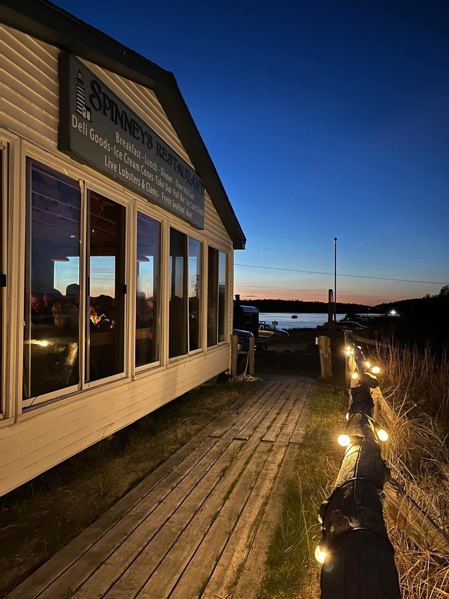 Spinneys Guesthouse & Beach Cottages Phippsburg 外观 照片