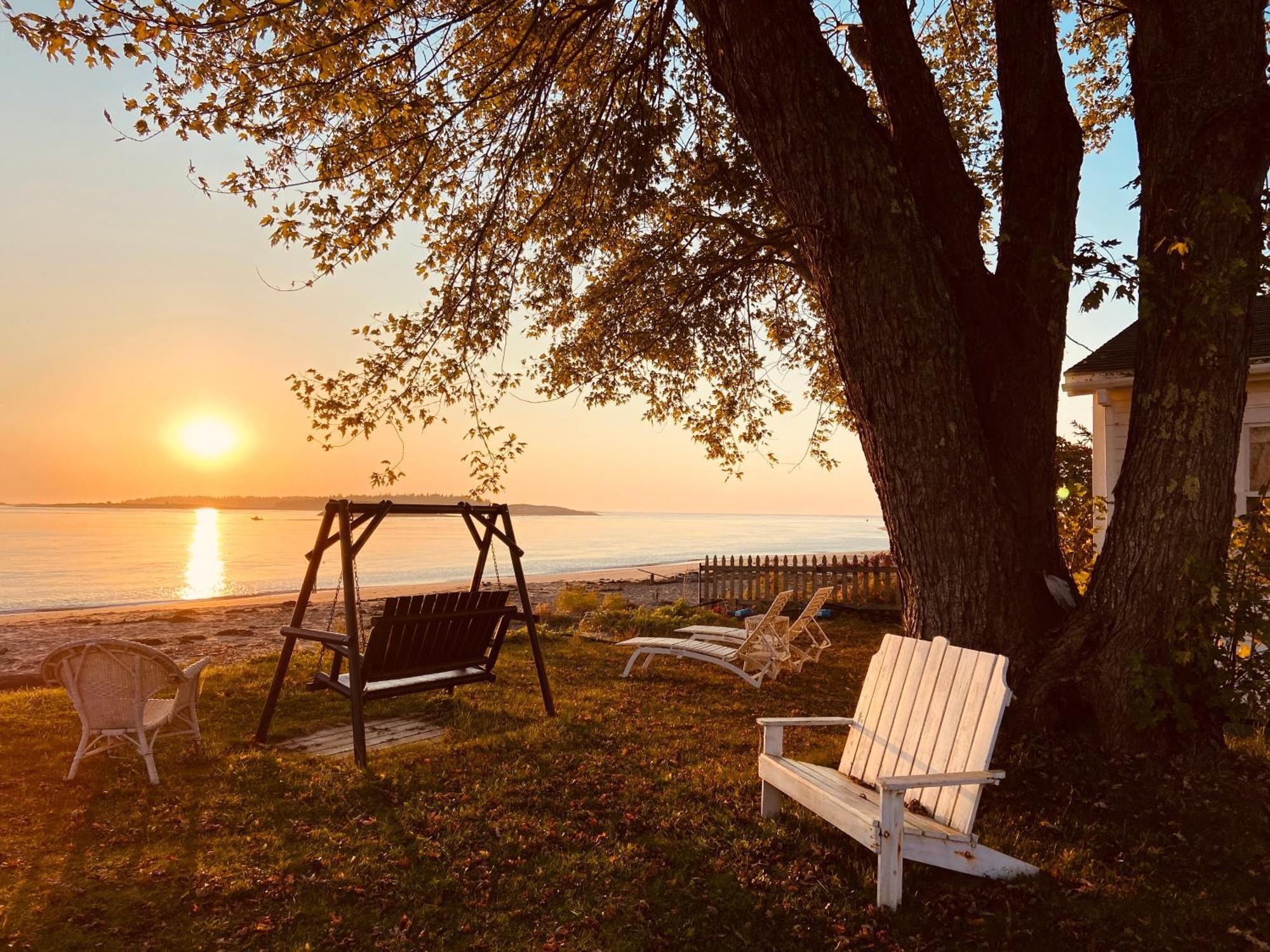 Spinneys Guesthouse & Beach Cottages Phippsburg 外观 照片