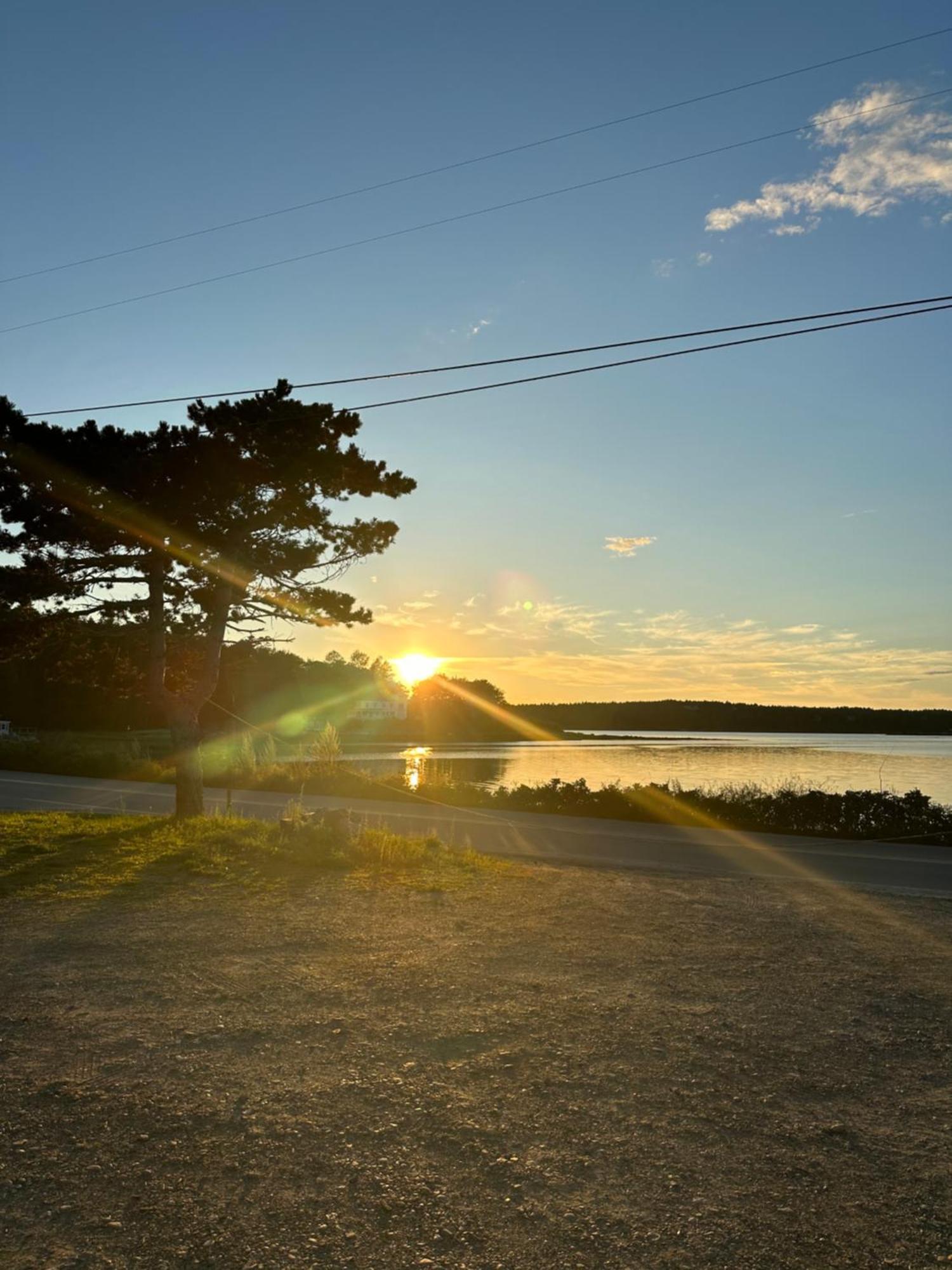Spinneys Guesthouse & Beach Cottages Phippsburg 外观 照片