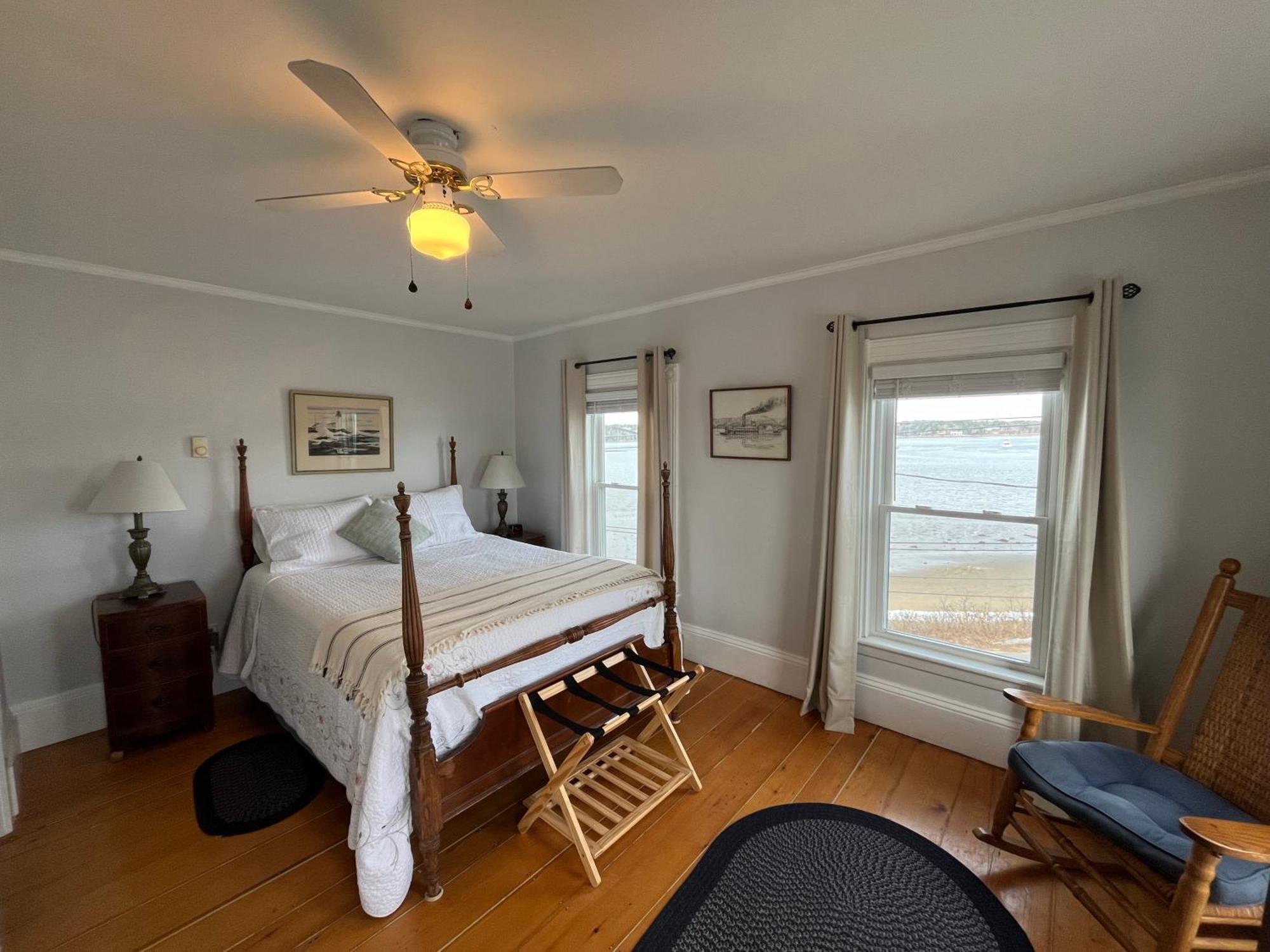 Spinneys Guesthouse & Beach Cottages Phippsburg 外观 照片